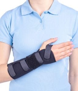 Fixed wrist hand brace 211
